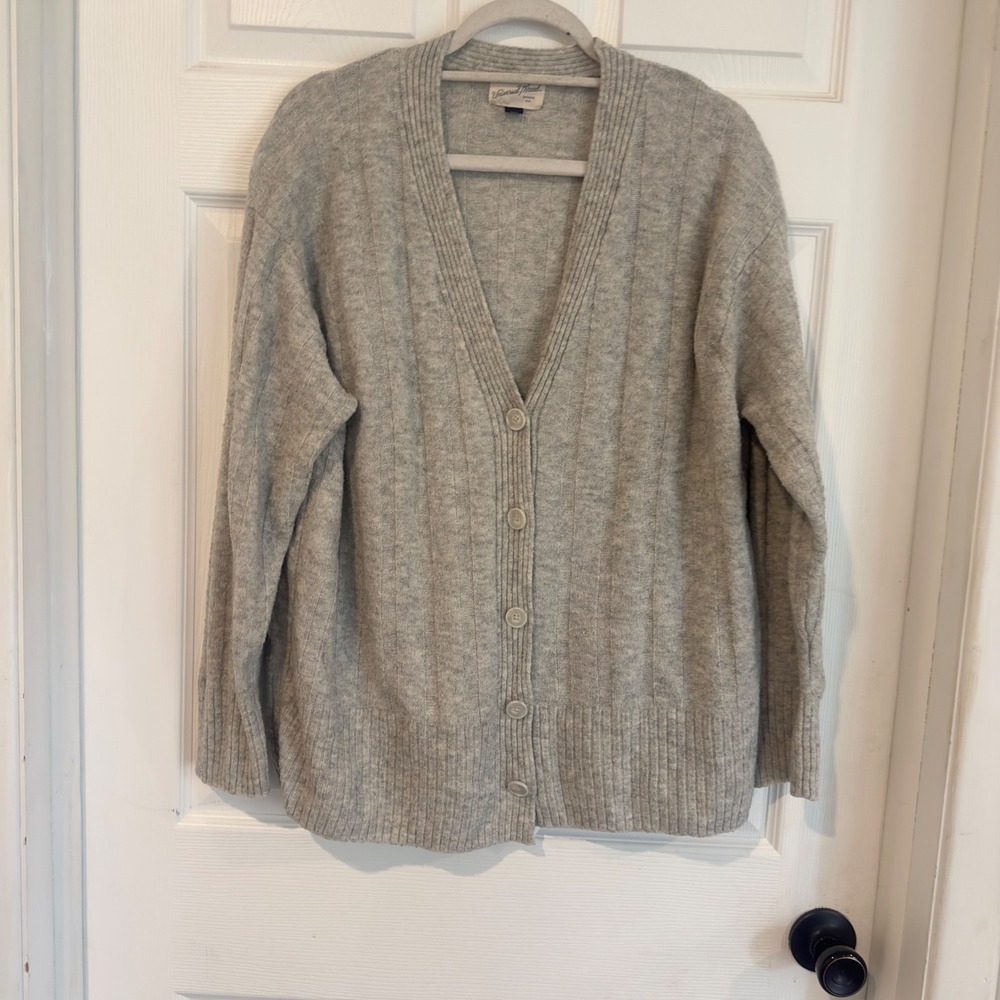 Universal Thread Womens Ribbed V-Neck Button Front Cardigan Sweater Gray Small